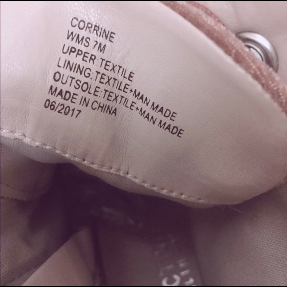 “Corrine” Booties - Picture 7 of 7